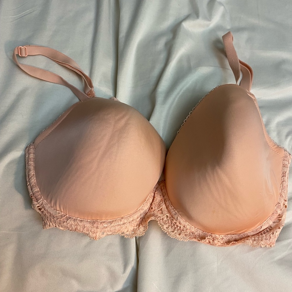 Victoria’s Secret bra 36DDD